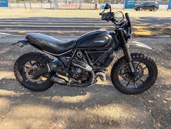 DUCATI SCRAMBLER ICON 